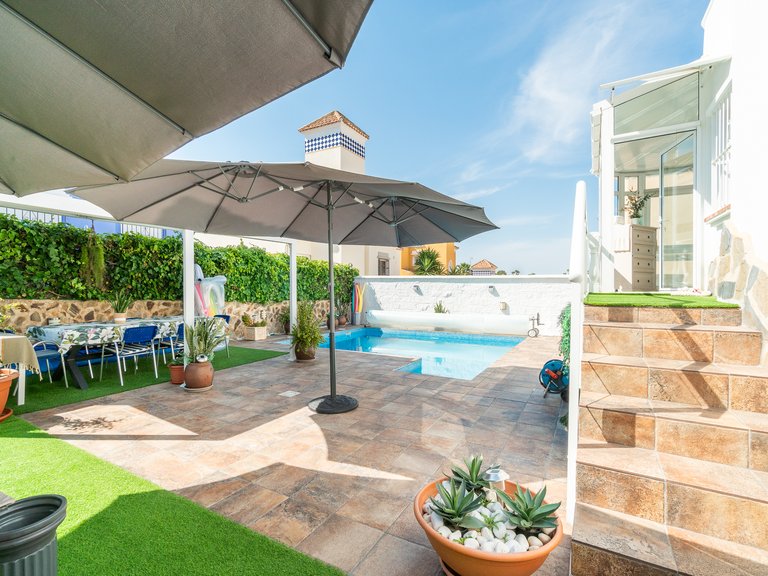 Villa for Sale in Villamartín,Alicante 4