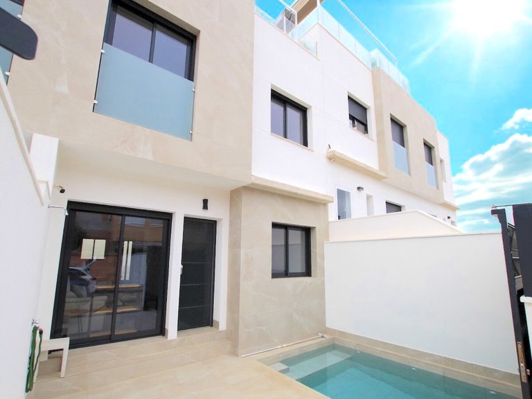 Apartment for Sale in Pilar de la Horadada,Alicante 2