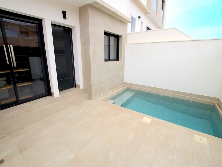 Apartment for Sale in Pilar de la Horadada,Alicante 3