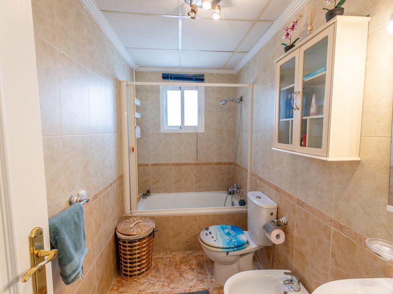 Apartment for Sale in La Ciñuelica - Punta Prima,Alicante 17
