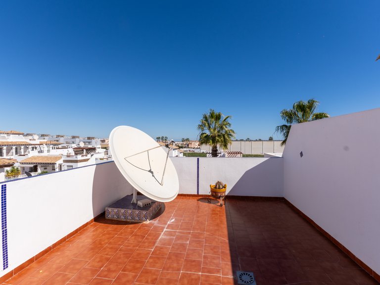 Apartment for Sale in La Ciñuelica - Punta Prima,Alicante 24