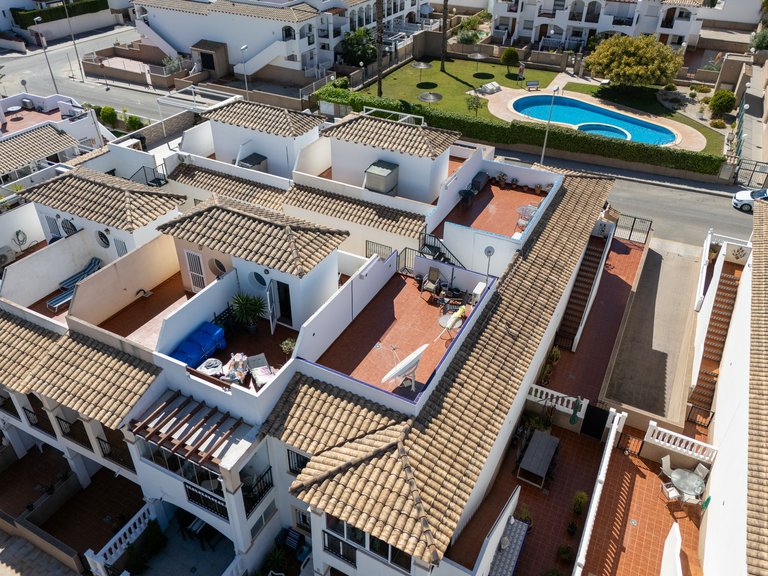 Apartment for Sale in La Ciñuelica - Punta Prima,Alicante 25
