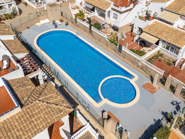 Apartment for Sale in La Ciñuelica - Punta Prima,Alicante 26