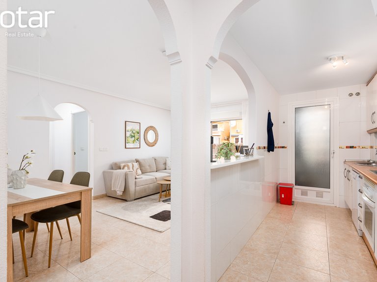 Apartment for Sale in Residencial Laguna Golf - Playa Flamenca,Alicante 12