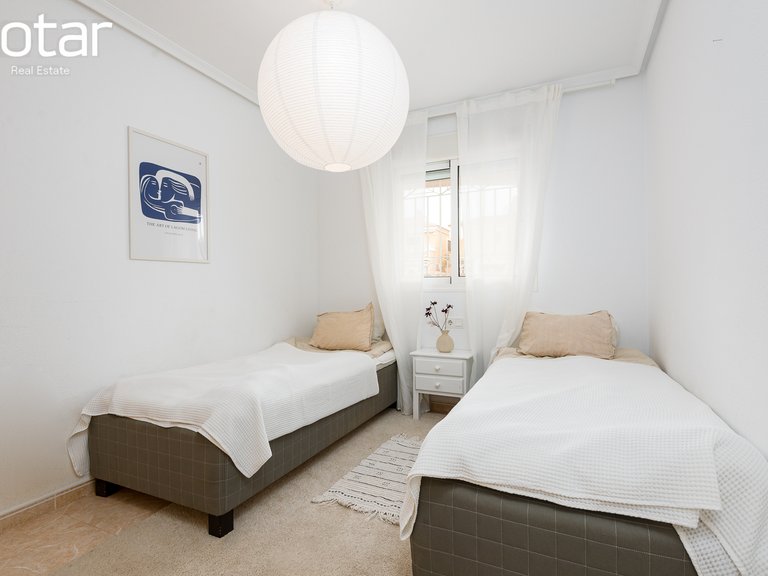 Apartment for Sale in Residencial Laguna Golf - Playa Flamenca,Alicante 21