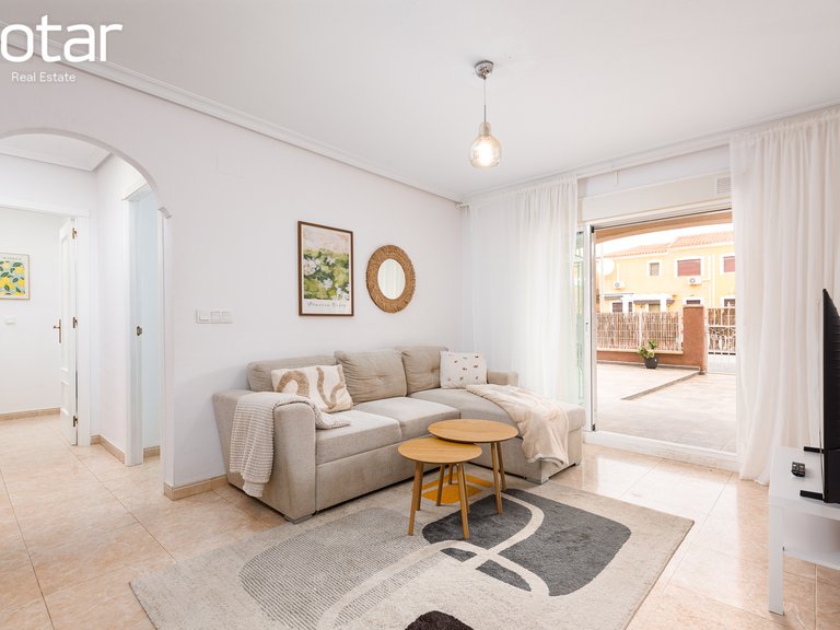 Apartment for Sale in Residencial Laguna Golf - Playa Flamenca,Alicante 4