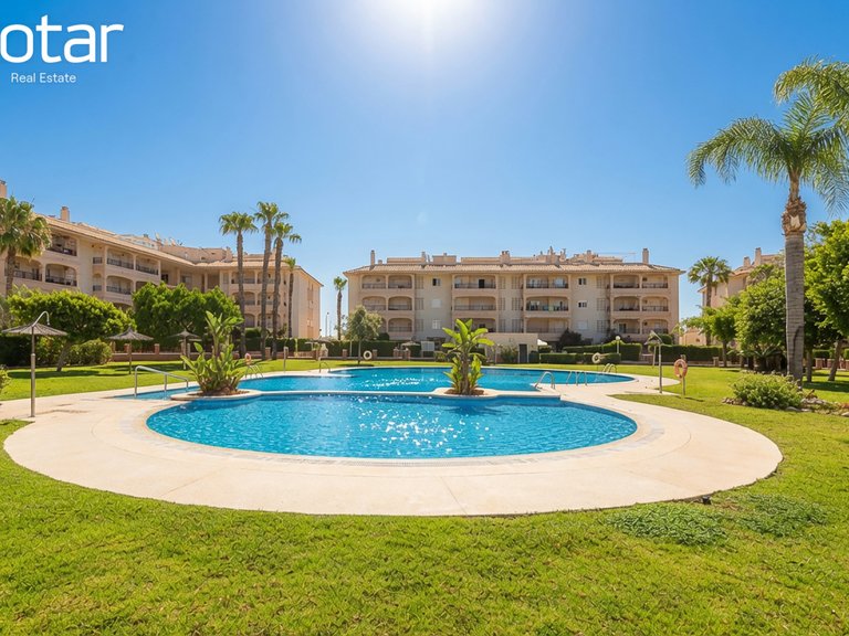 Apartment for Sale in Residencial Laguna Golf - Playa Flamenca,Alicante 27