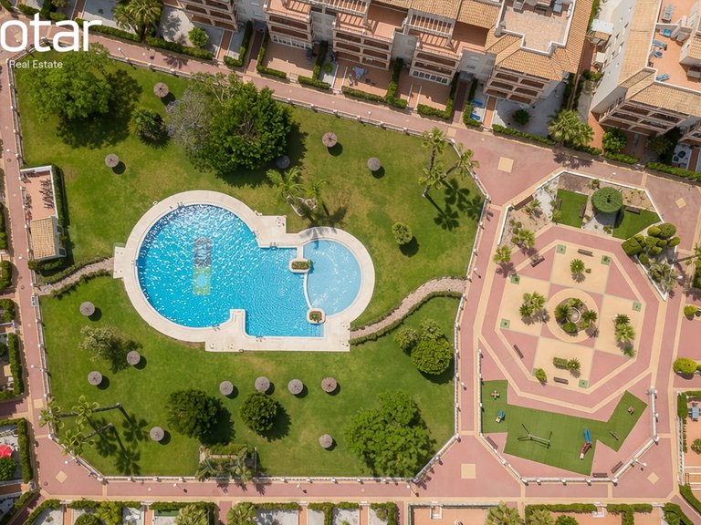 Apartment for Sale in Residencial Laguna Golf - Playa Flamenca,Alicante 30
