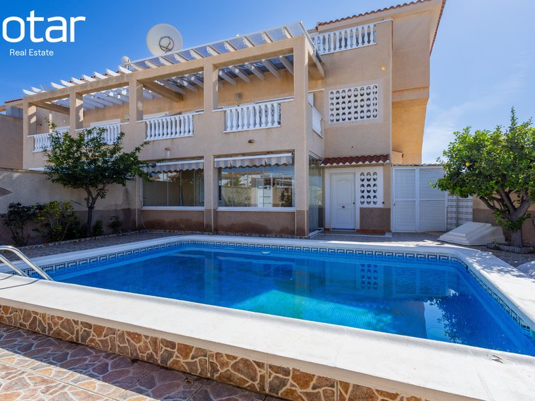 Apartment for Sale in Zeniamar VI - Playa Flamenca,Alicante 1