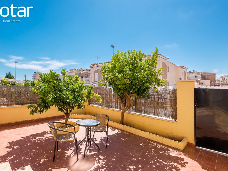 Apartment for Sale in Altos de la Bahia,Alicante 3