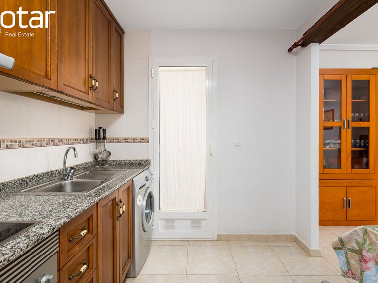 Apartment for Sale in Altos de la Bahia,Alicante 12