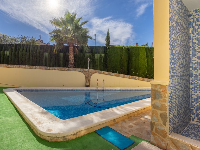 Villa for Sale in Algorfa,Alicante 55