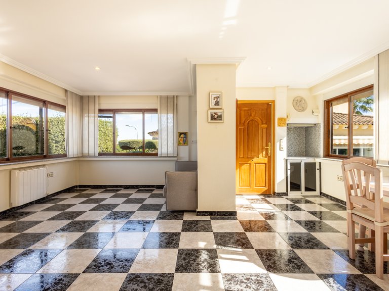 Villa for Sale in Algorfa,Alicante 57