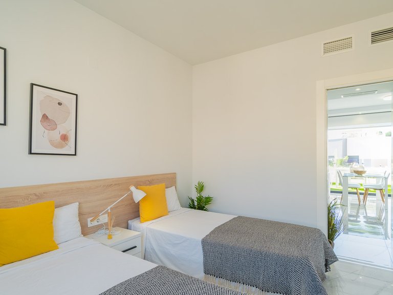 Apartment for Sale in Villamartín,Alicante 25