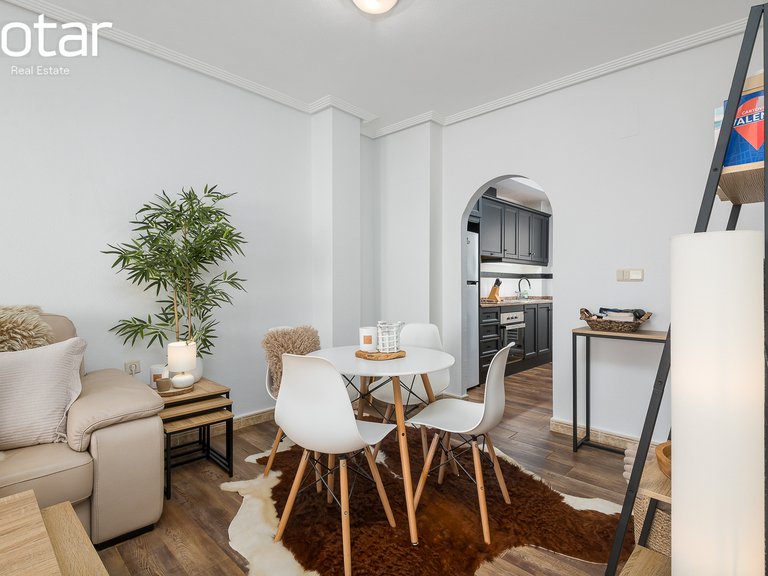 Apartment for Sale in La Ciñuelica - Punta Prima,Alicante 14