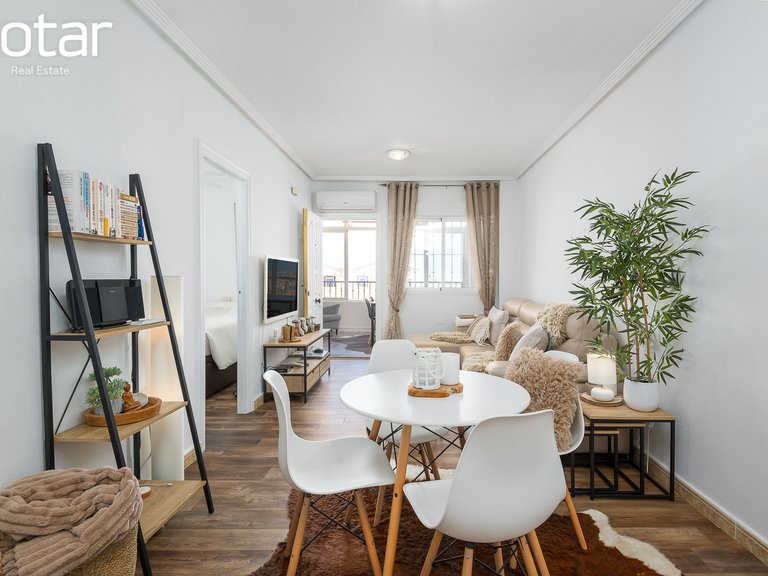 Apartment for Sale in La Ciñuelica - Punta Prima,Alicante 15