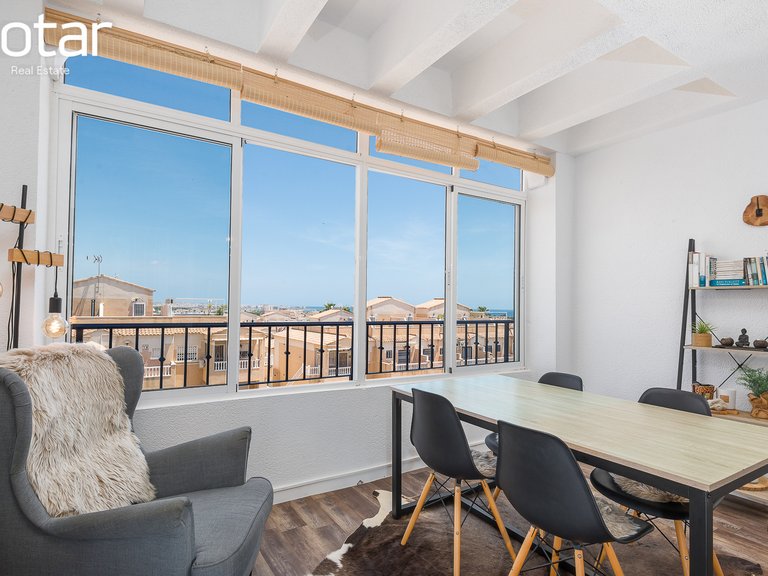 Apartment for Sale in La Ciñuelica - Punta Prima,Alicante 6