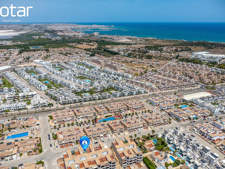 Apartment for Sale in La Ciñuelica - Punta Prima,Alicante 30