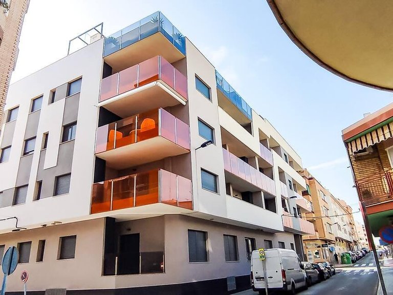Apartment for Sale in Torrevieja,Alicante 1