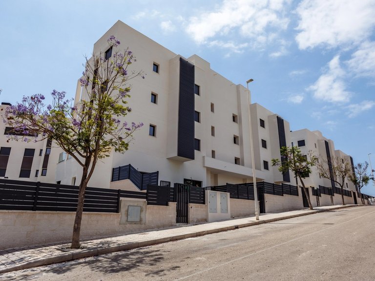 Apartment for Sale in Residencial Moratella - Villajoyosa (turistlägenheter),Alicante 1
