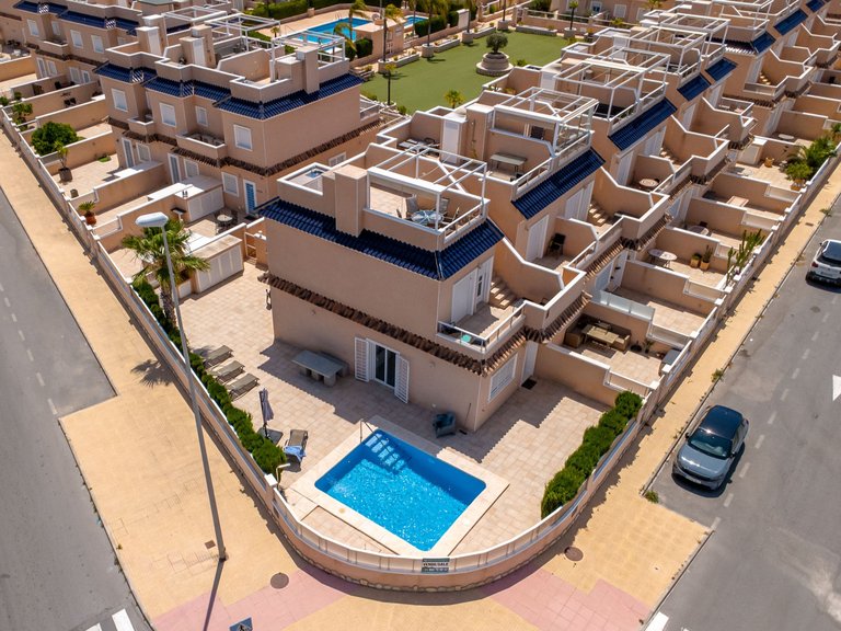 Apartment for Sale in Vista Azul - Lomas de Cabo Roig,Alicante 2