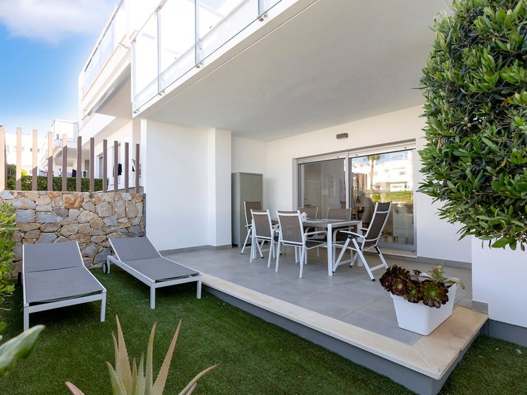 Apartment for Sale in Vistabella Golf,Alicante 3