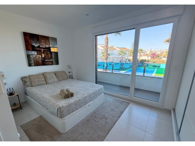 Apartment for Sale in Los Balcones,Alicante 14