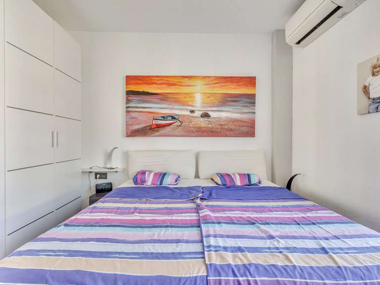 Apartment for Sale in Playa del Acequión,Alicante 24