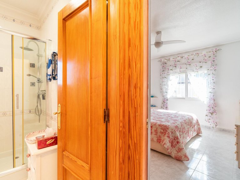 Villa for Sale in Playa Flamenca,Alicante 21