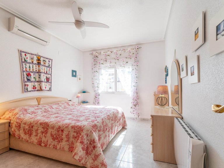 Villa for Sale in Playa Flamenca,Alicante 19
