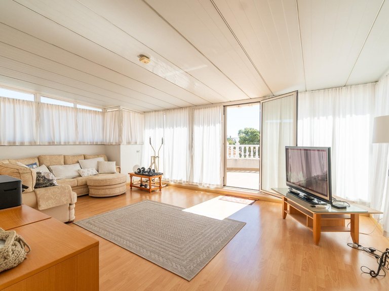 Villa for Sale in Playa Flamenca,Alicante 28