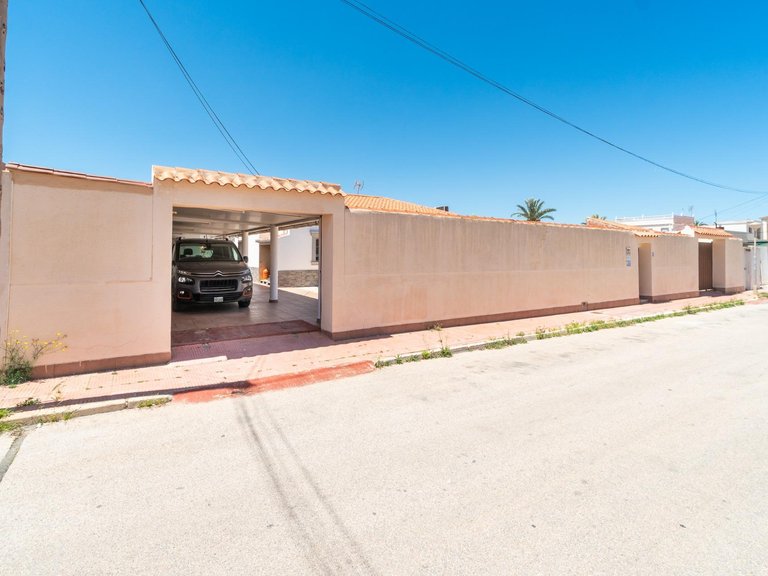 Villa for Sale in Torreta,Alicante 36