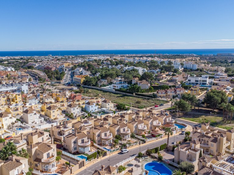 Apartment for Sale in Residencial Zodiaco V  - Villamartín,Alicante 40