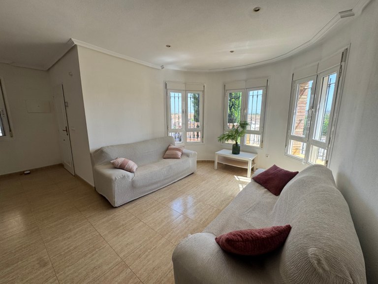 Villa for Sale in La Marina,Alicante 3