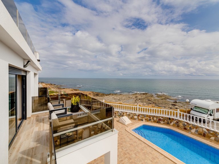 Villa for Sale in Cabo Cervera - Torrevieja,Alicante 1