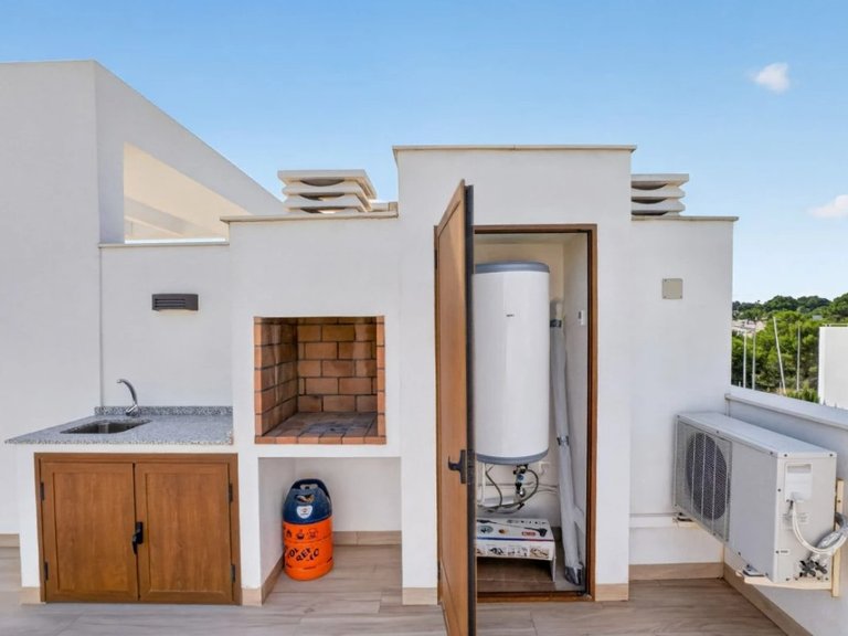Apartment for Sale in Residencia Laguna Beach - Los Balcones,Alicante 7