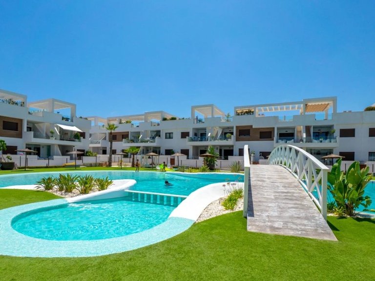 Apartment for Sale in Residencia Laguna Beach - Los Balcones,Alicante 26