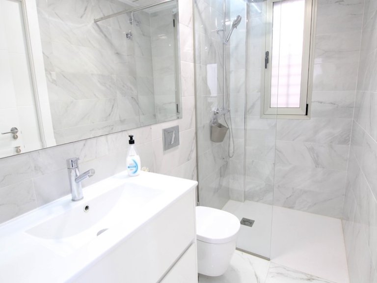 Villa for Sale in Villamartín,Alicante 16