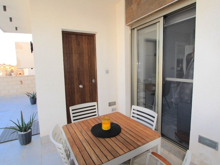 Villa for Sale in Villamartín,Alicante 6