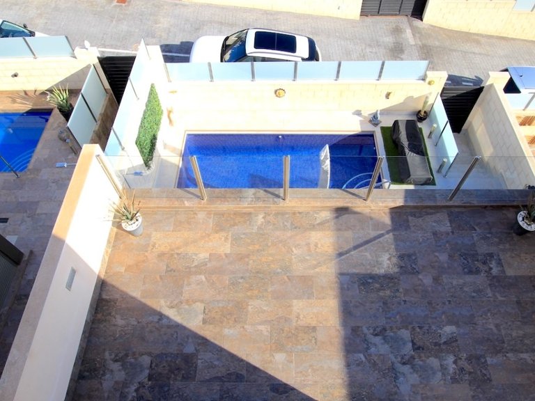 Villa for Sale in Villamartín,Alicante 31