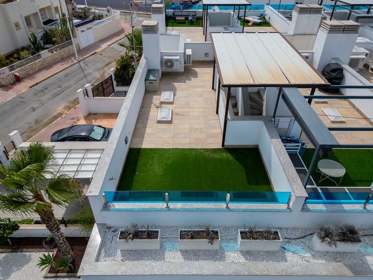 Apartment for Sale in Residencial Los Altos de la Laguna - Los Balcones,Alicante 35