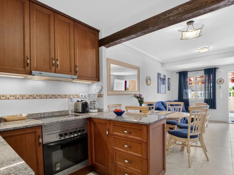 Apartment for Sale in Altos de la Bahia,Alicante 10