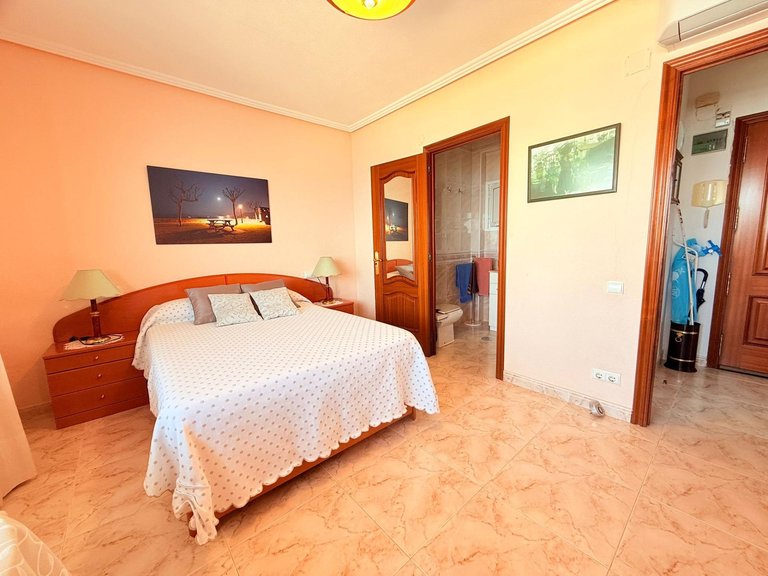Villa for Sale in Benidorm, 10