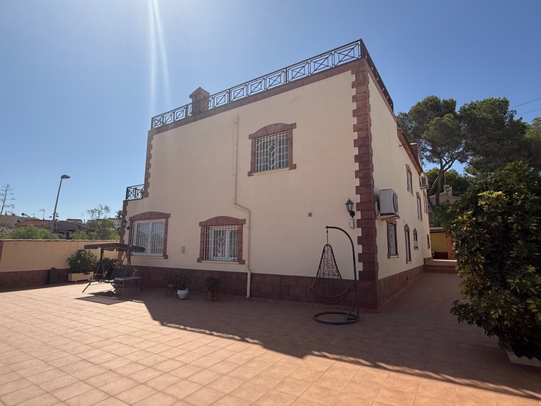 Villa for Sale in Los Balcones,Alicante 10