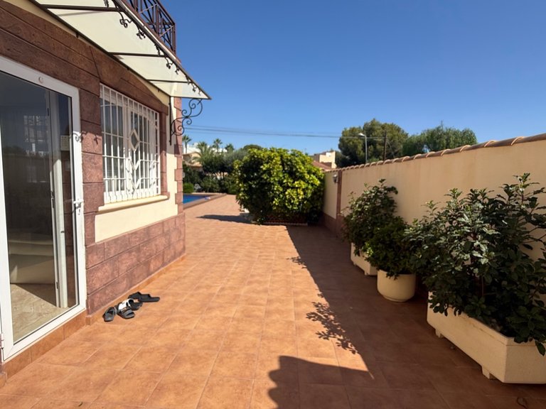 Villa for Sale in Los Balcones,Alicante 11