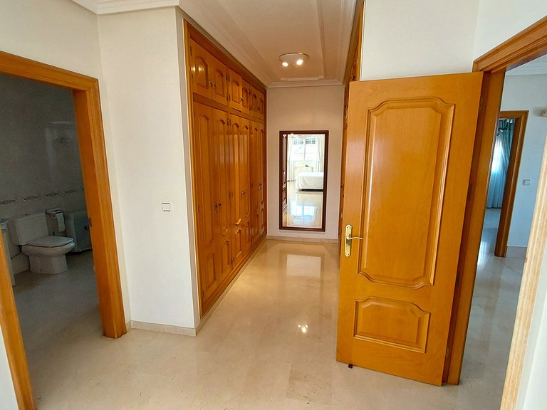Villa for Sale in Los Balcones,Alicante 32