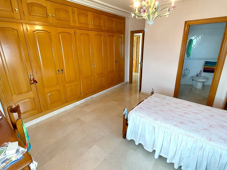Villa for Sale in Los Balcones,Alicante 38