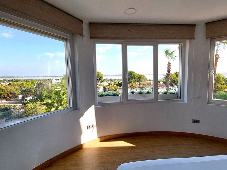 Villa for Sale in Los Balcones,Alicante 26