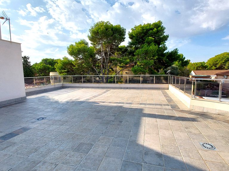 Villa for Sale in Los Balcones,Alicante 41