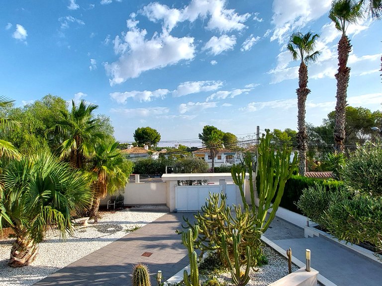 Villa for Sale in Los Balcones,Alicante 9